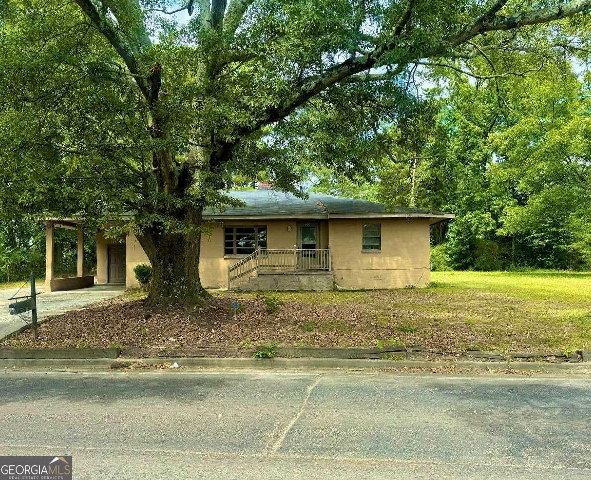 Property Photo:  566 Lamar Drive  GA 30297 