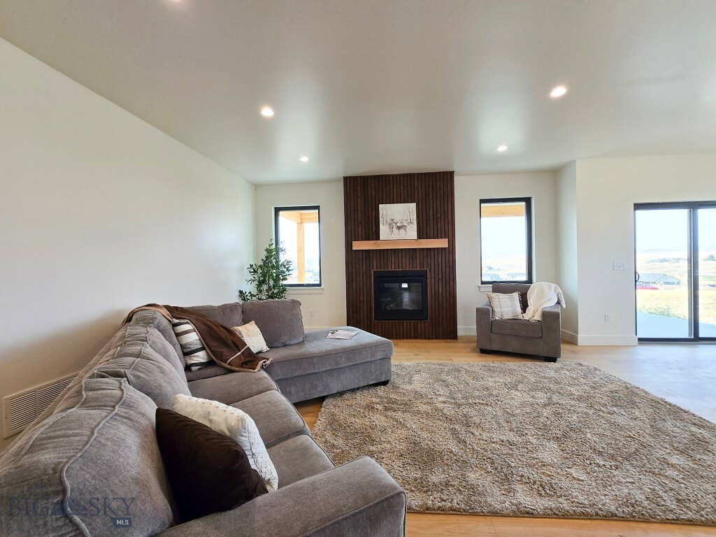 Property Photo: 98 Rolling Prairie Way MT 59752