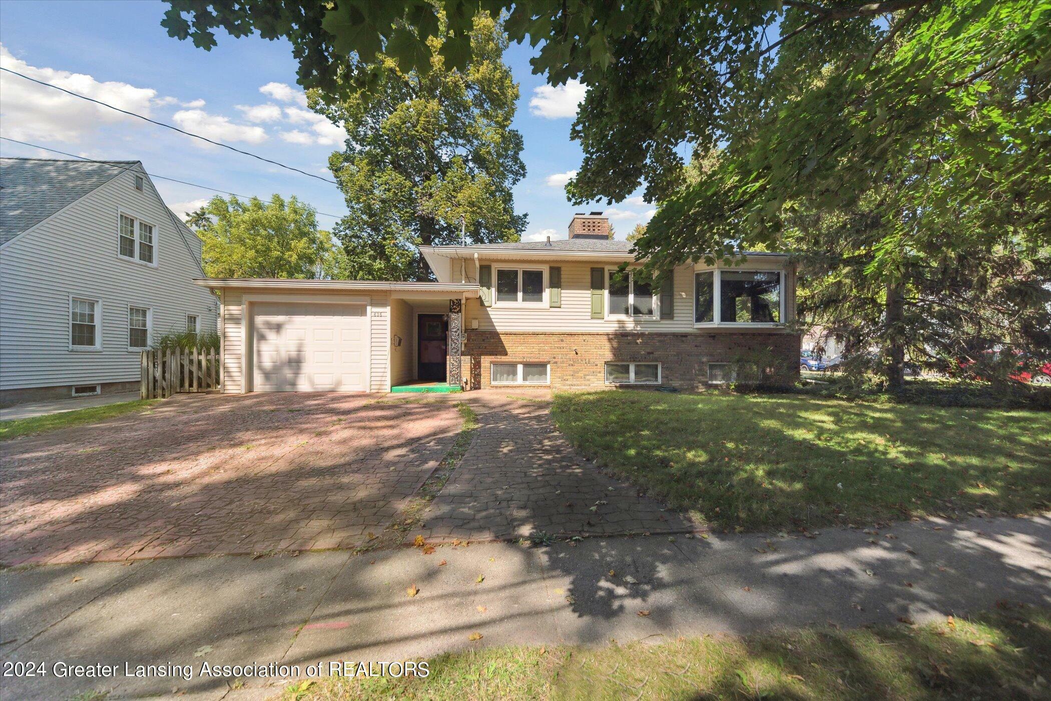 Property Photo:  835 Ann Street  MI 48823 