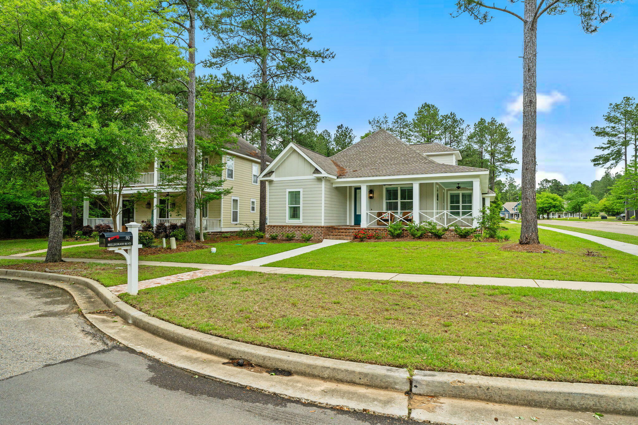 Property Photo:  92 Bellegrass Blvd.  MS 39402 