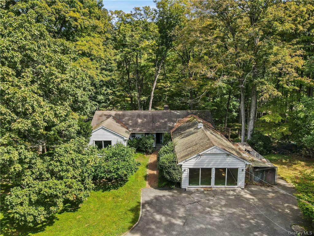 Property Photo:  376 Hawley Road  NY 10560 