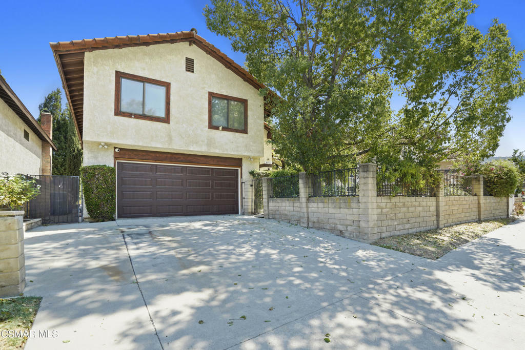 Property Photo:  4016 Old Topanga Canyon Road  CA 91302 