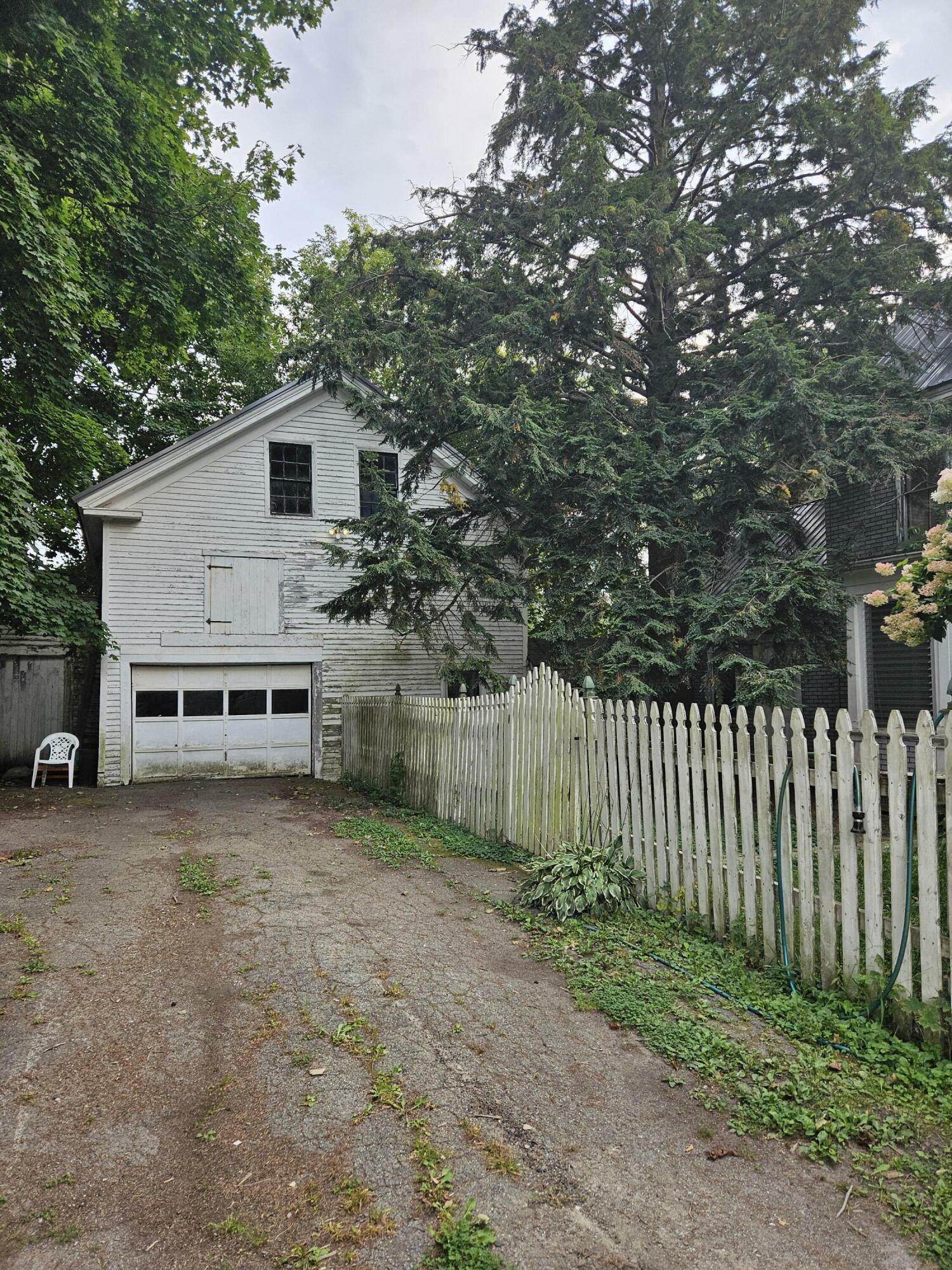 Property Photo:  23 Jefferson Street  ME 04401 