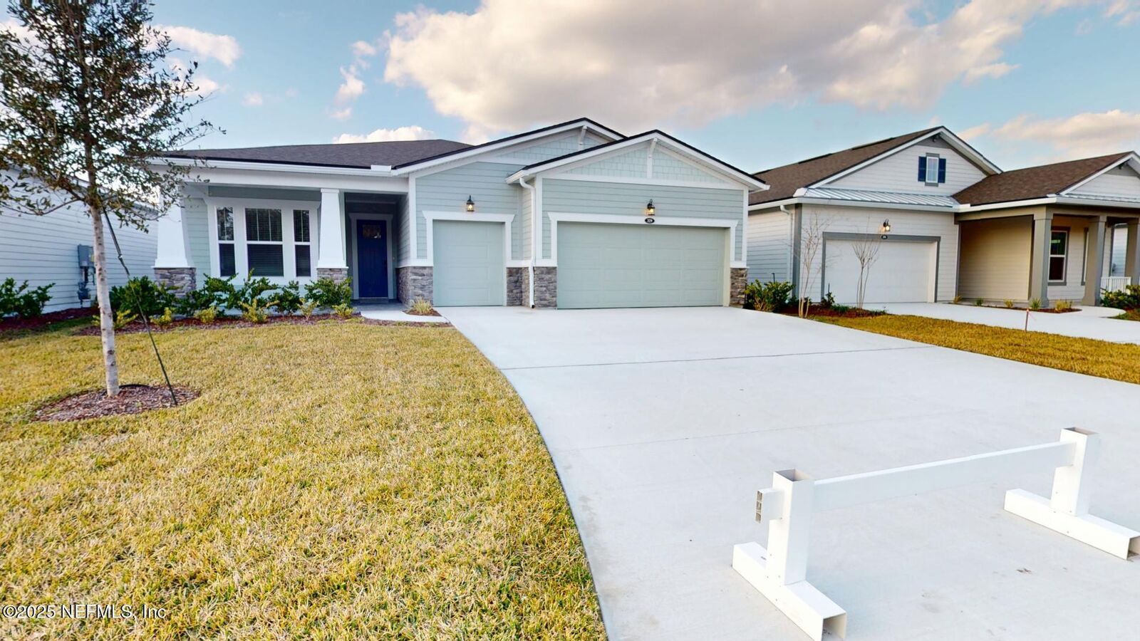 Property Photo:  329 Pelton Place  FL 32259 