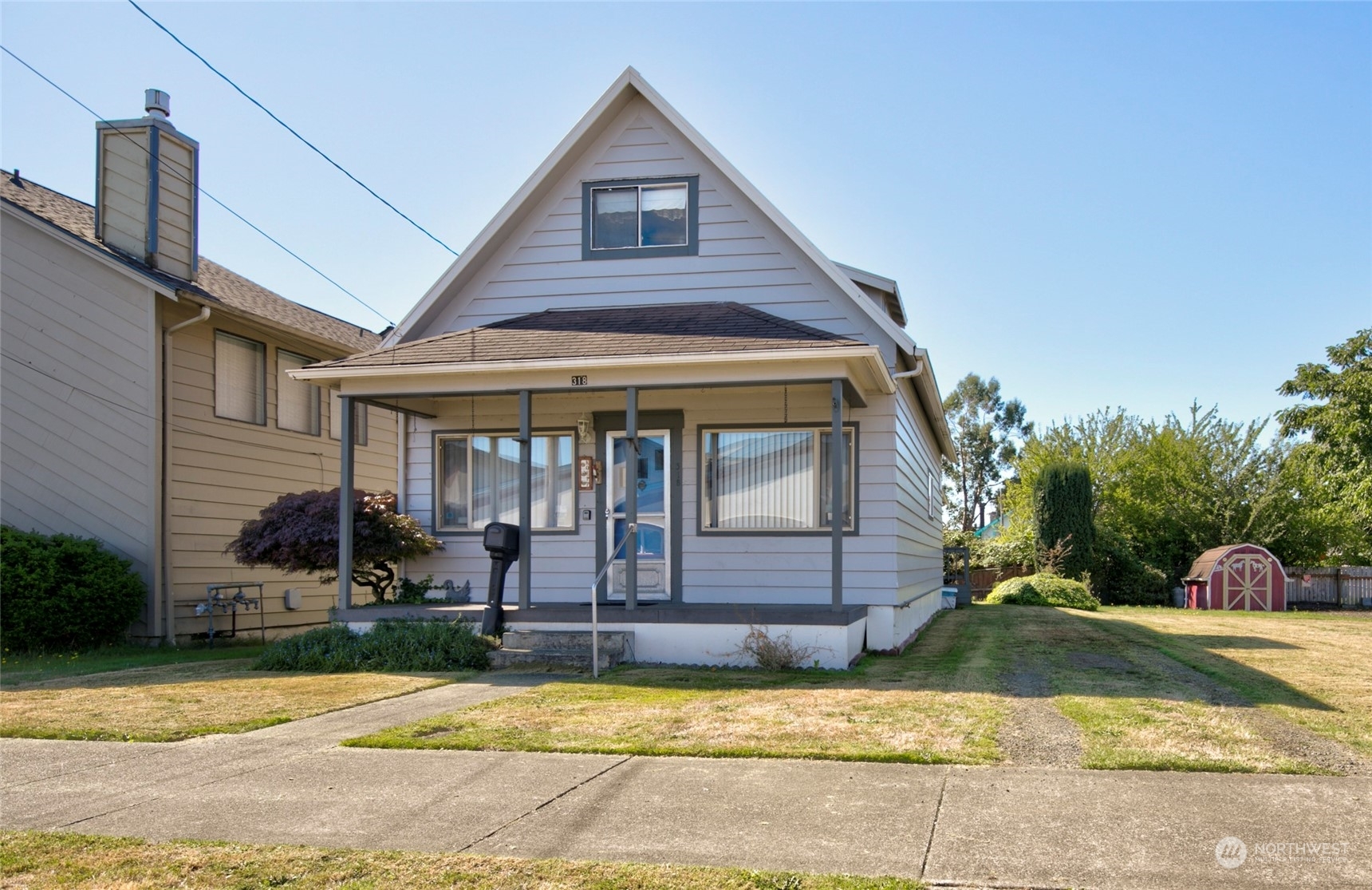 318 J Street  Hoquiam WA 98550 photo