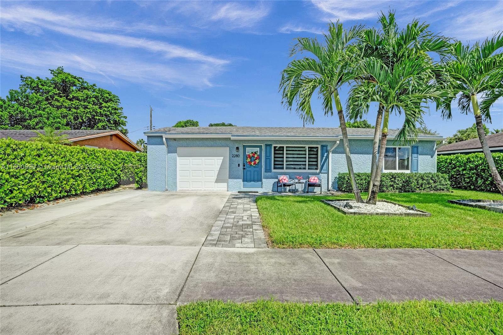 Property Photo: 2280 SW 42nd Ter FL 33317