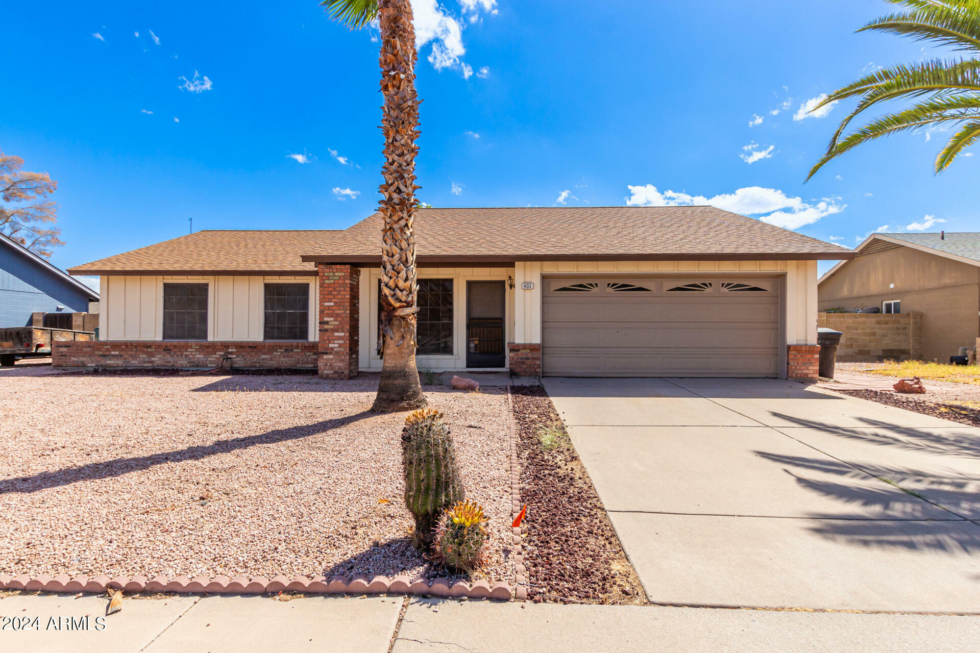 Property Photo:  831 E Hackamore Street  AZ 85203 