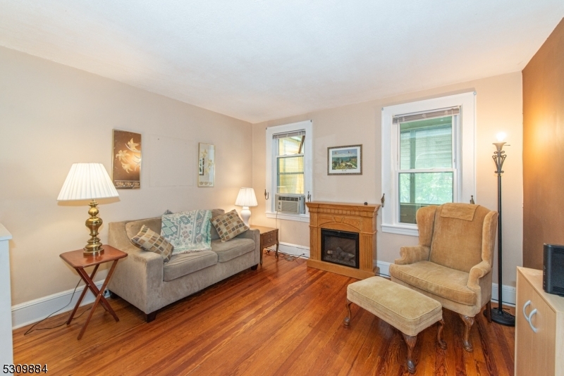 Property Photo:  44 Frances St  NJ 07014 