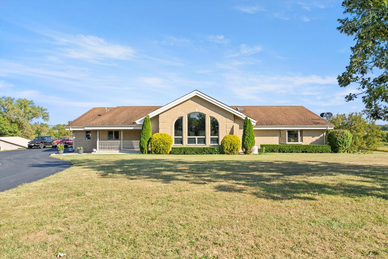 Property Photo:  2929 E Water Tower Drive  IL 60417 