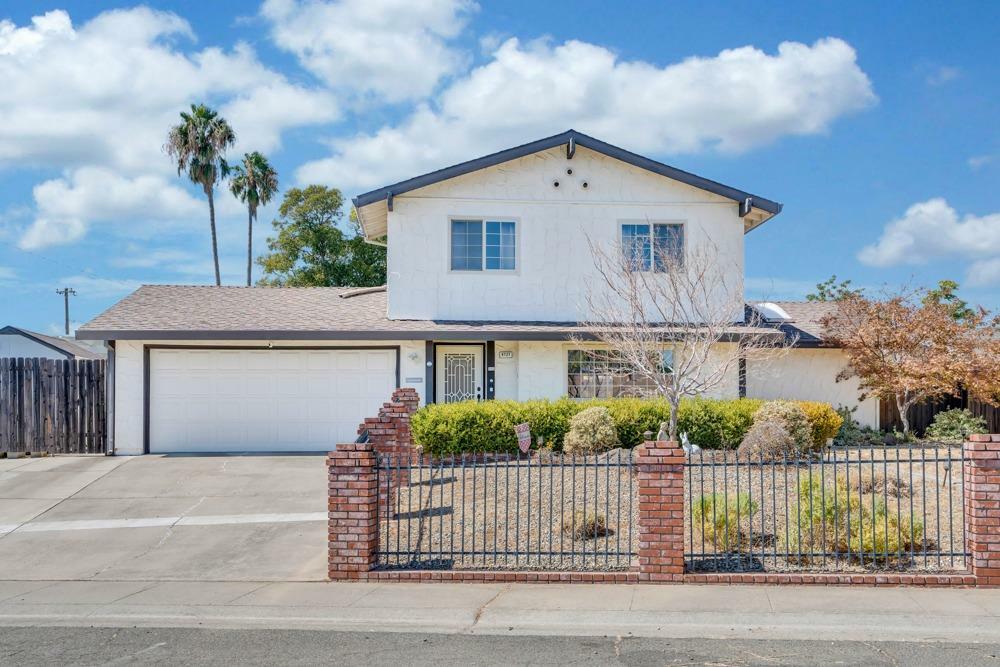 Property Photo:  4727 Oak Ford Way  CA 95842 