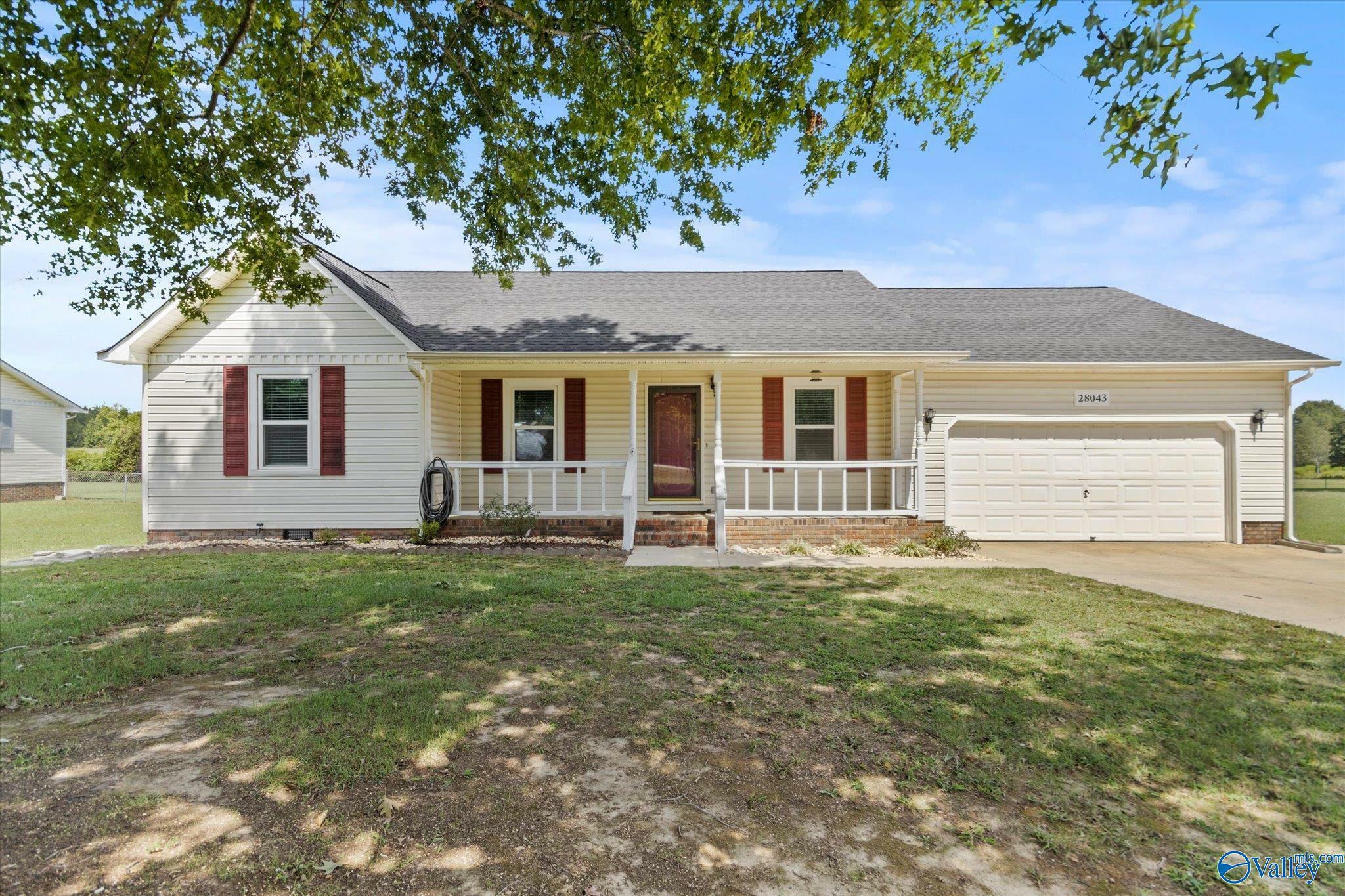 Property Photo:  28043 Copeland Road  AL 35773 