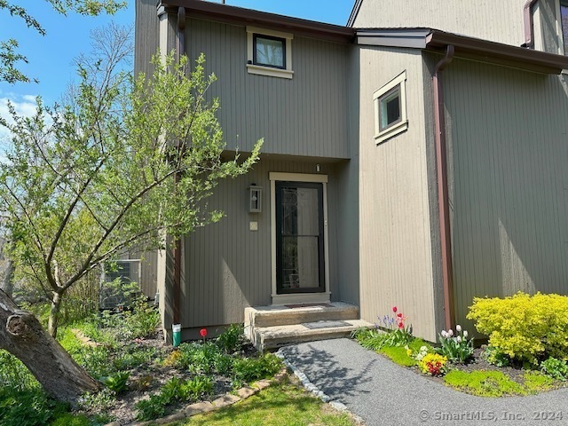 Property Photo:  24 Woods Way 122A  CT 06798 