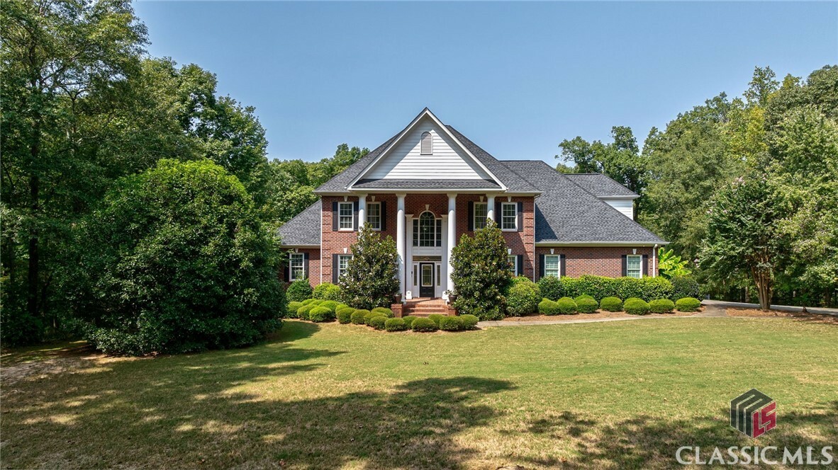 Property Photo:  1120 Lexington Court  GA 30621 