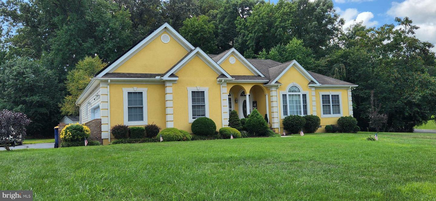 Property Photo: 71 Wildswood Road DE 19901