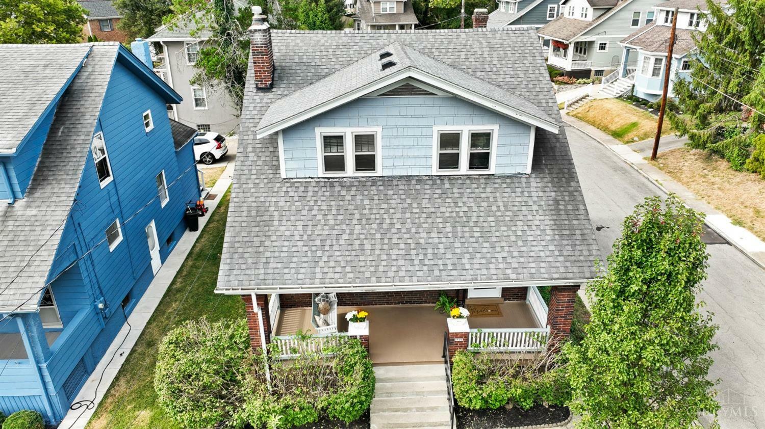 Property Photo:  2821 Linwood Avenue  OH 45208 