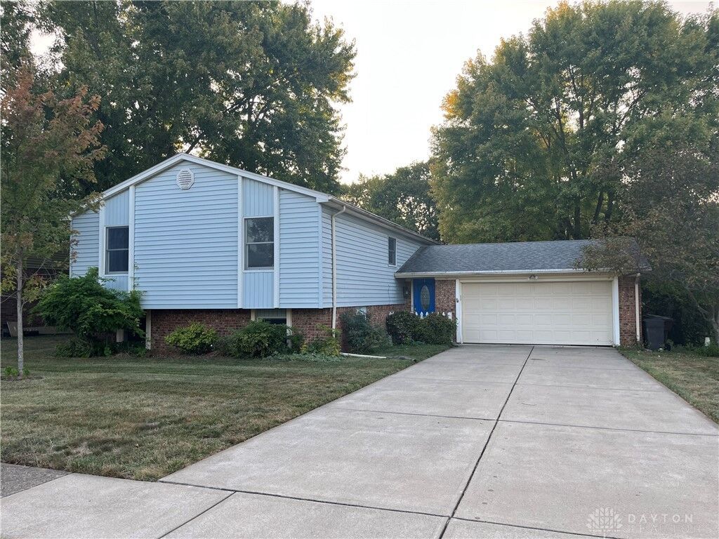 Property Photo:  1011 Gribble Drive  OH 45005 