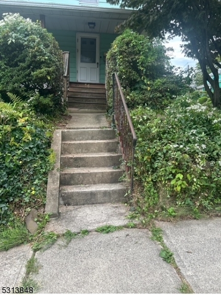 Property Photo:  56 Hazel Ave  NJ 07052 