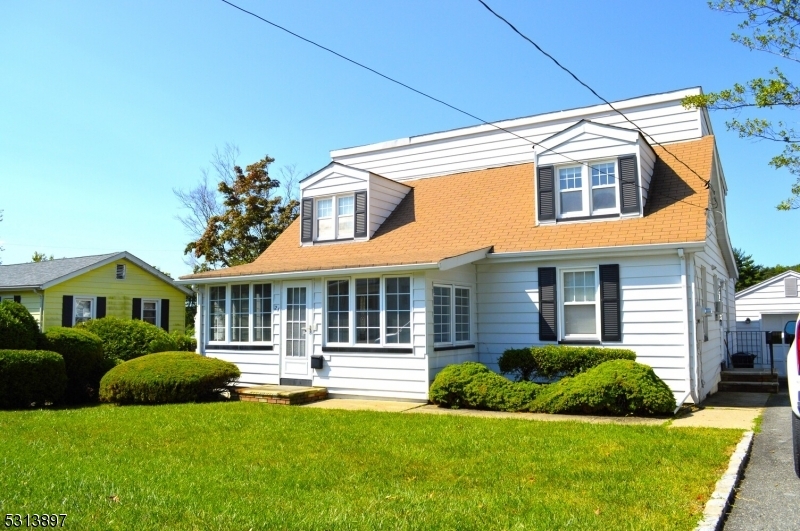 Property Photo:  21 Stirling Rd  NJ 07054 