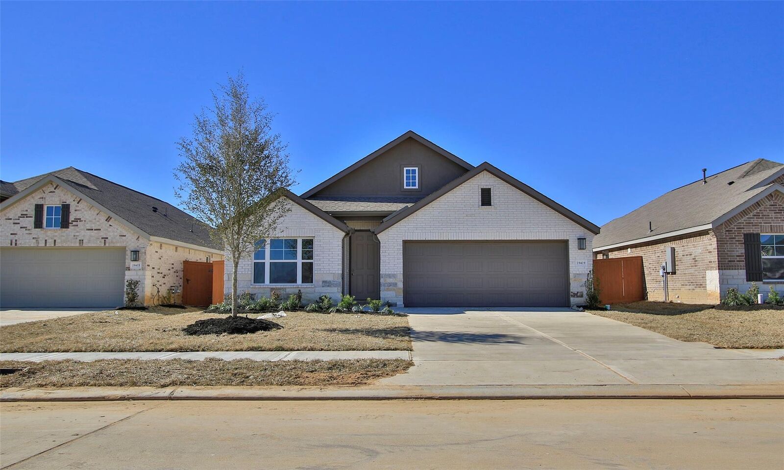 Property Photo:  19419 Valletta Green Drive  TX 77447 