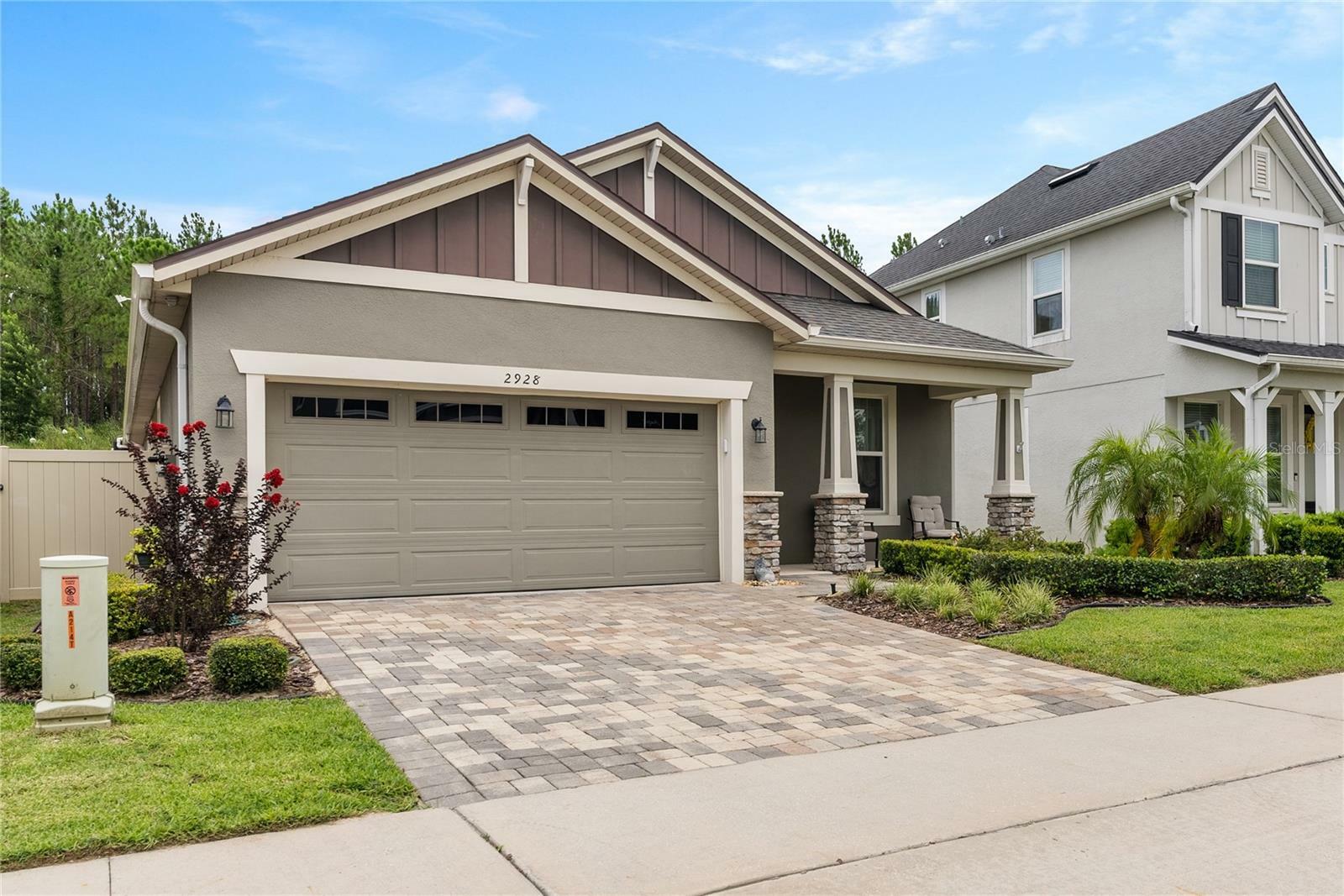 Property Photo:  2928 Stonegate Drive  FL 34761 