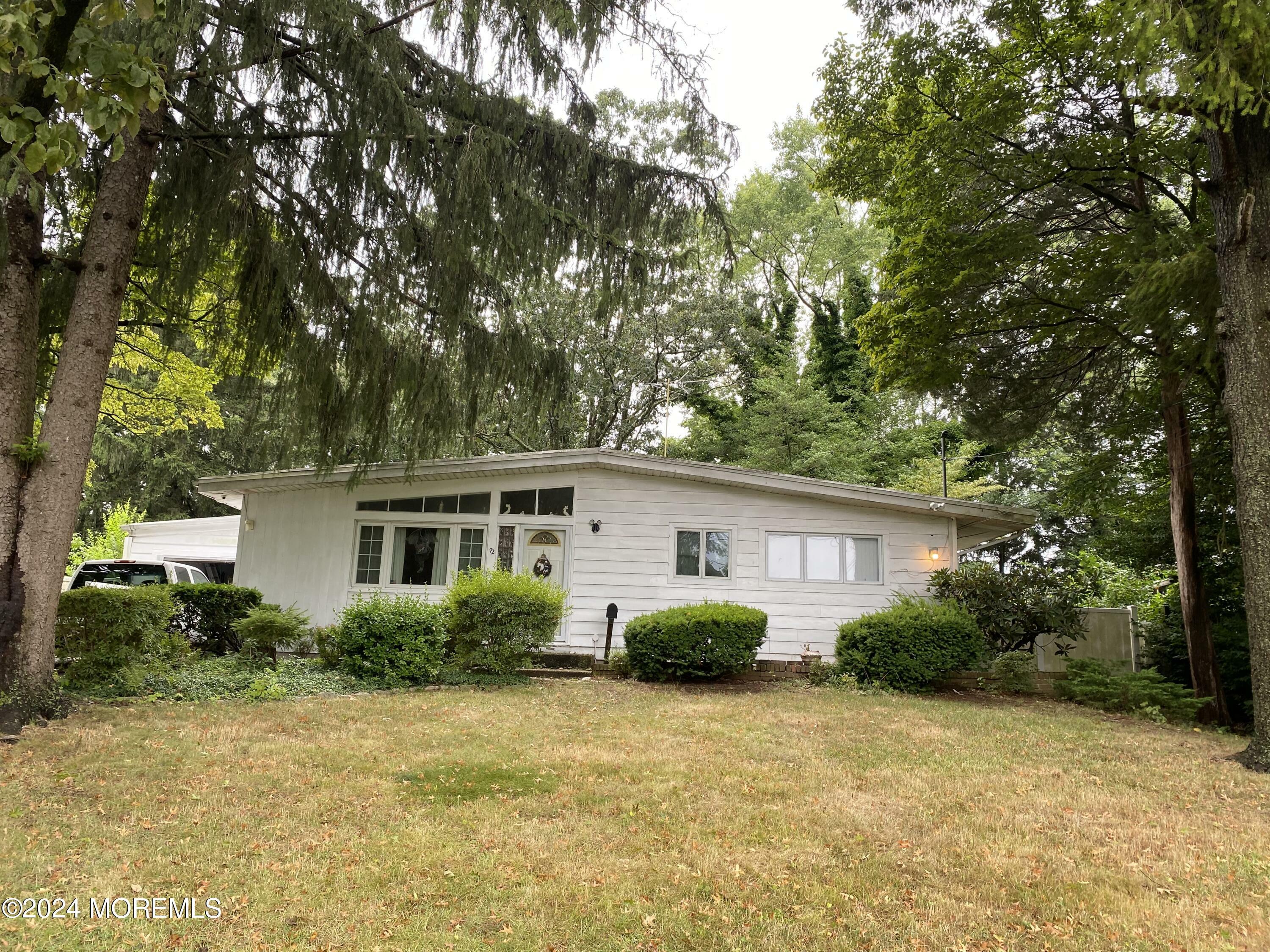 Property Photo:  72 Parkview Terrace  NJ 07738 