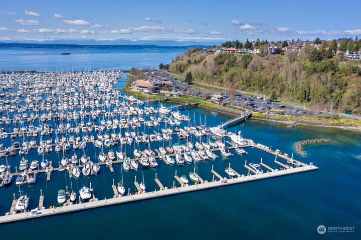 2800 W Marina Place  Seattle WA 98199 photo