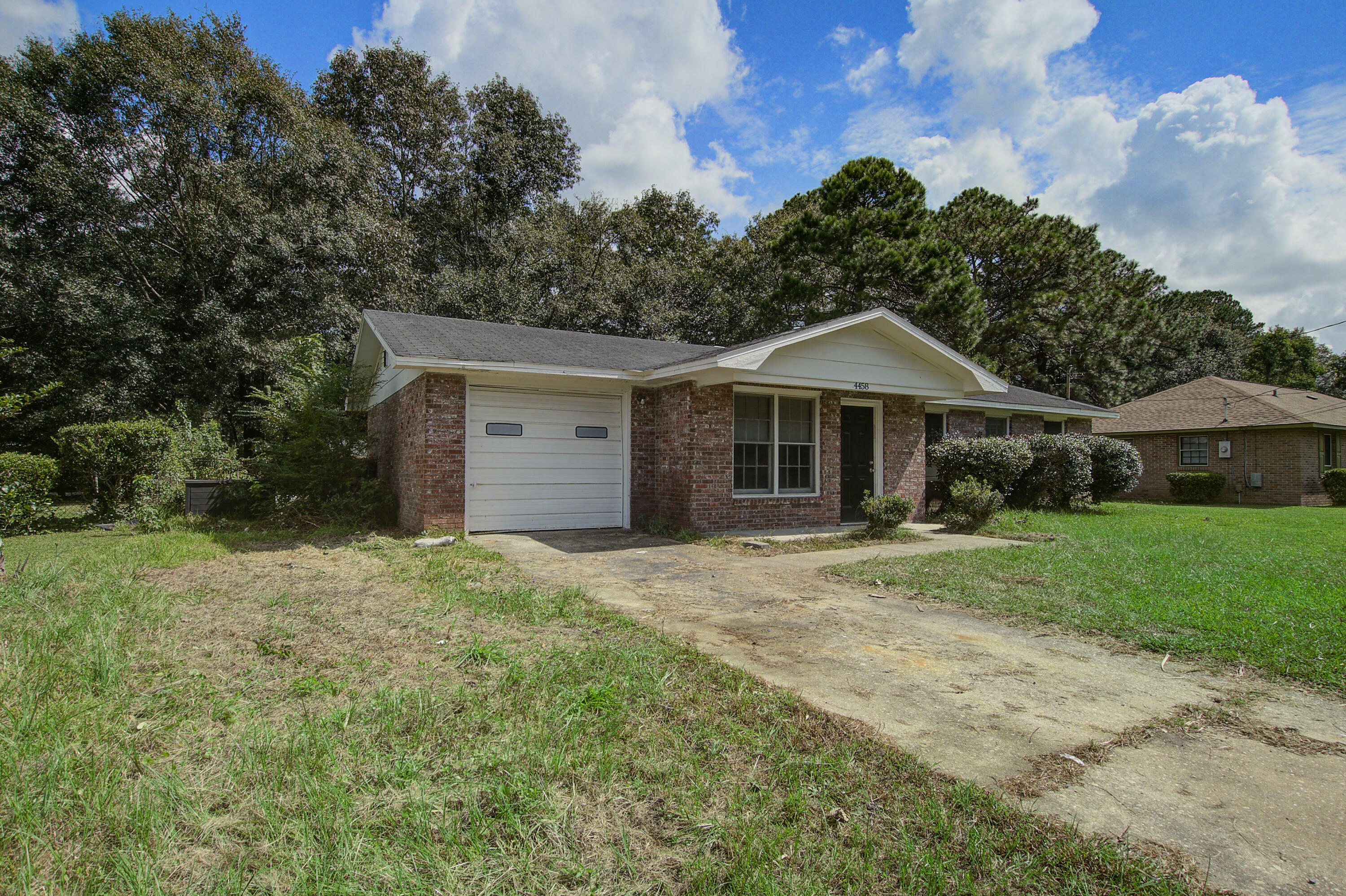 Property Photo:  4458 Hardwood Street  SC 29456 