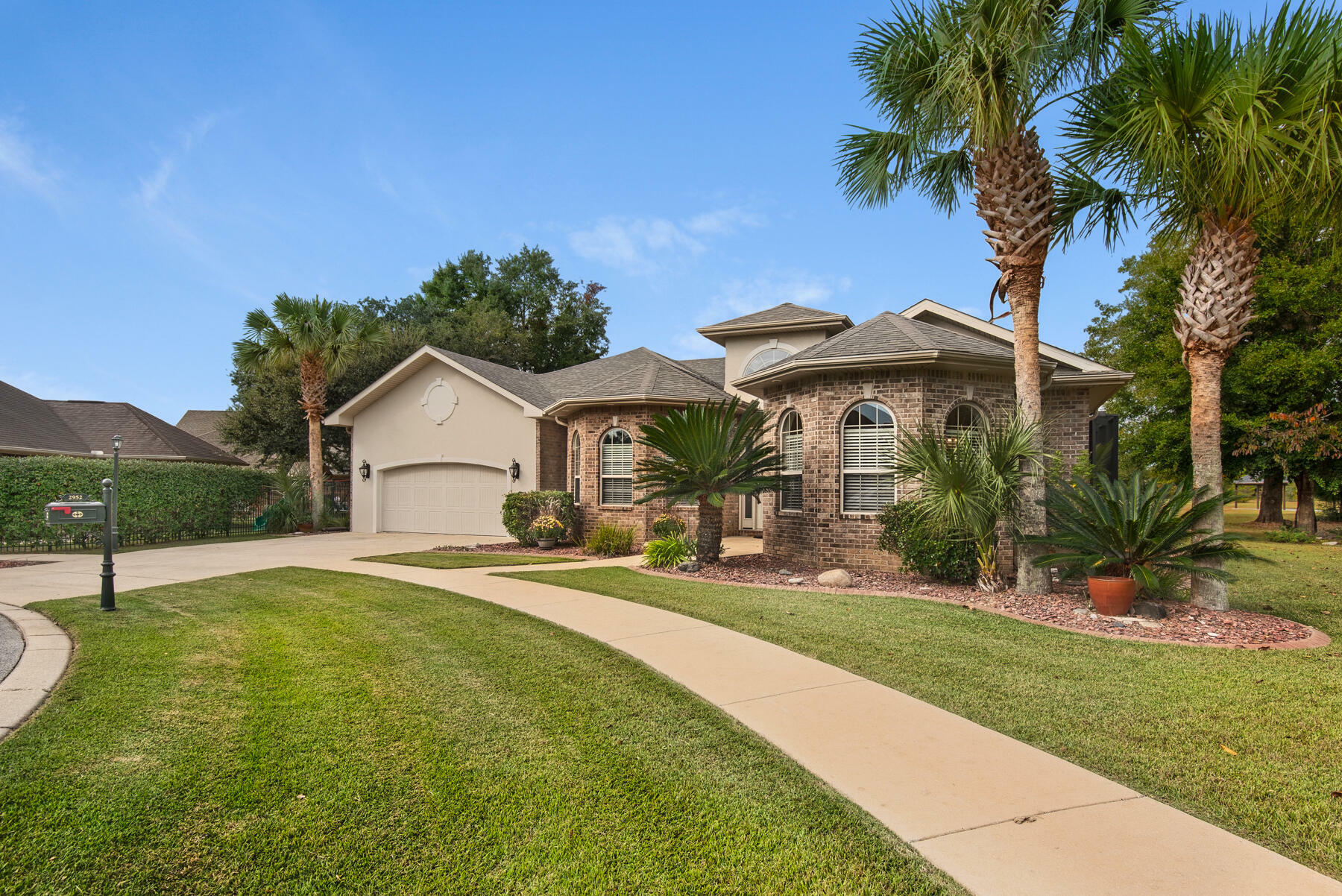 Property Photo:  2952 Chancellor Court  FL 32539 