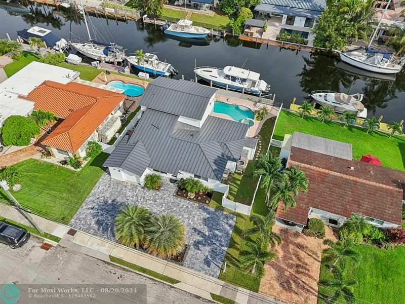 Property Photo:  1113 Tangelo Isle  FL 33315 