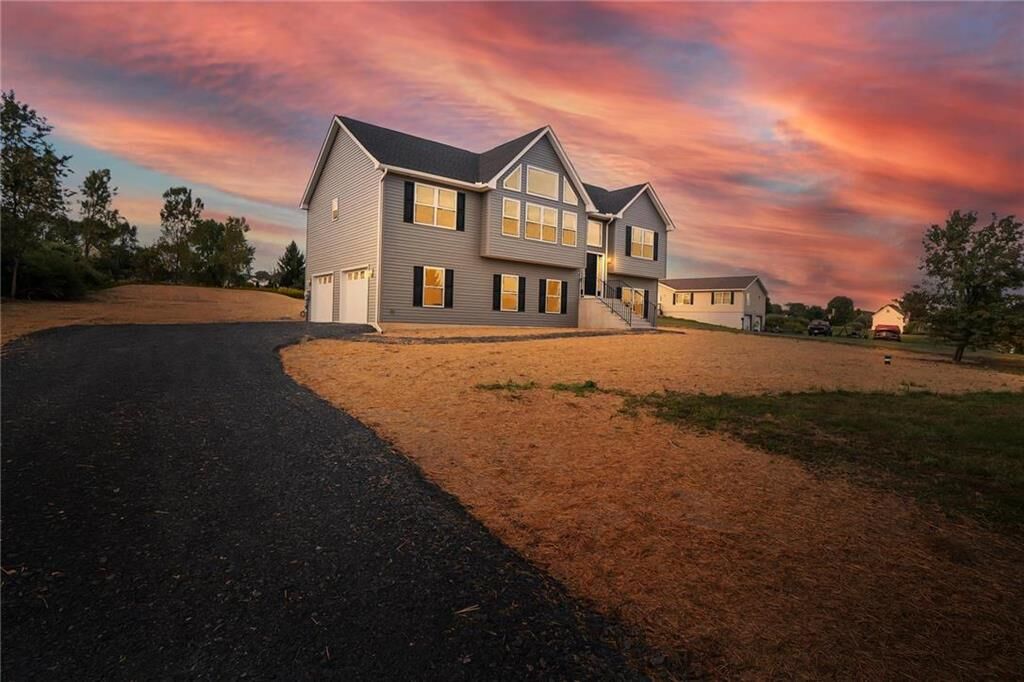 Property Photo:  140 Creekview Road  PA 18058 