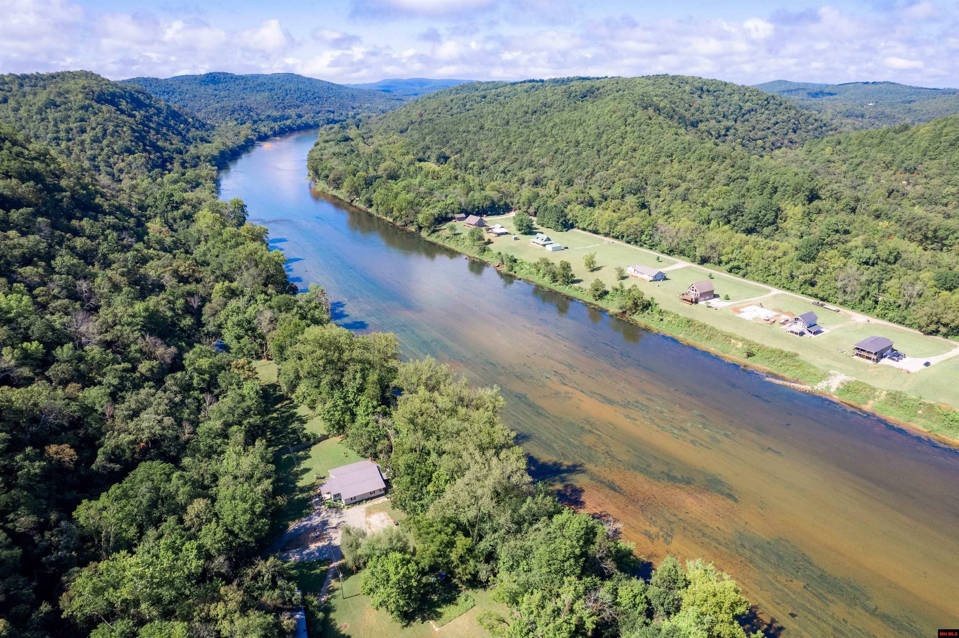 Property Photo: 2891 Shipps Drive AR 72658