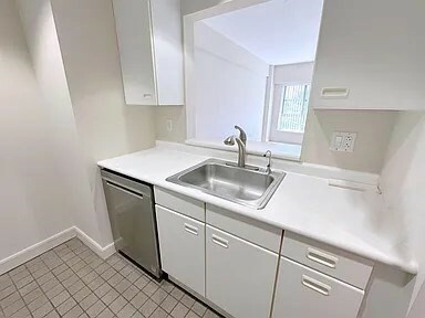 Property Photo:  931 Massachusetts Ave 603  MA 02138 