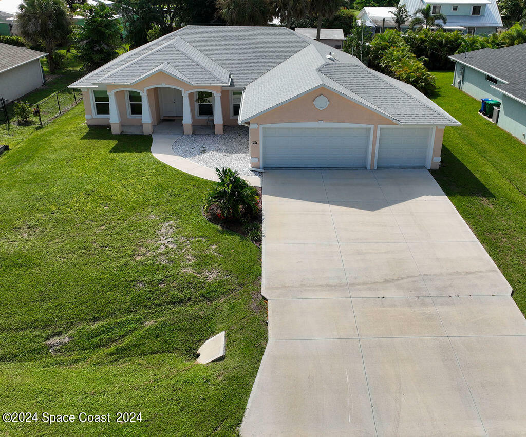 Property Photo:  331 Seaside Terrace  FL 32958 