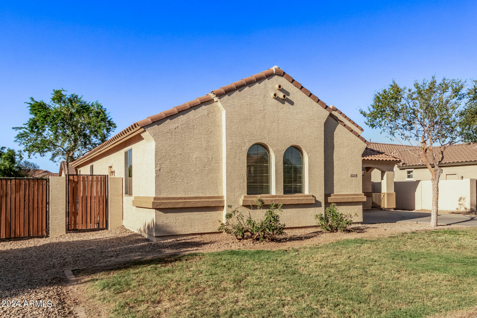 Property Photo:  21574 E Bonanza Court  AZ 85142 