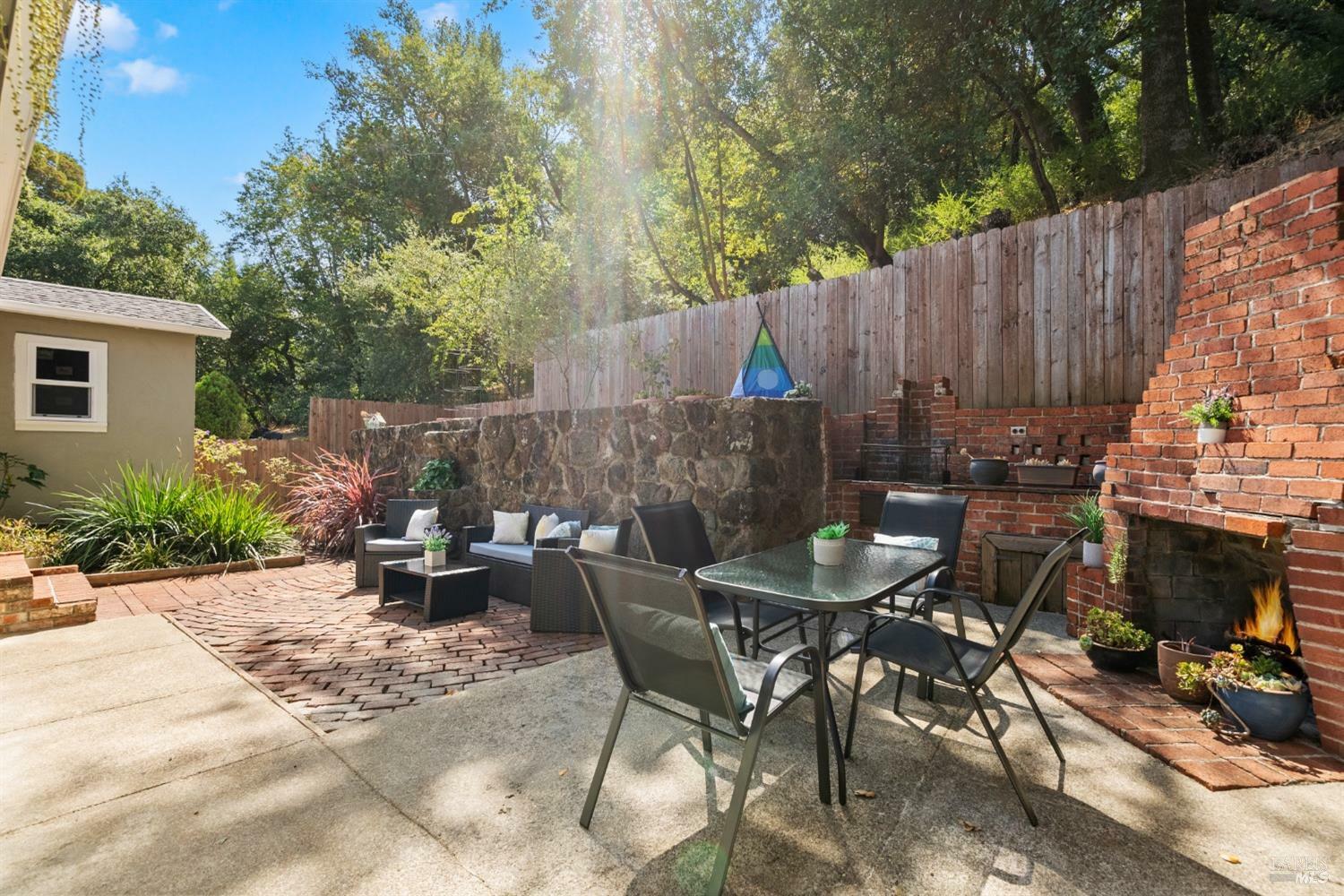 Property Photo:  203 Coleman Drive  CA 94901 