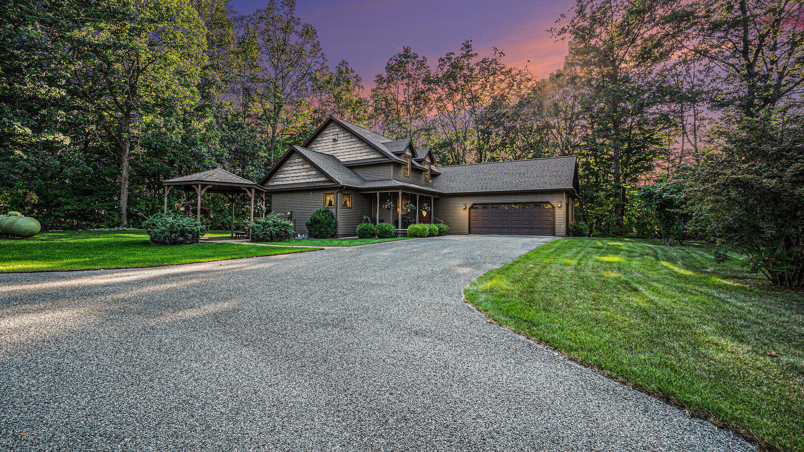 Property Photo: 14007 River Road MI 49619