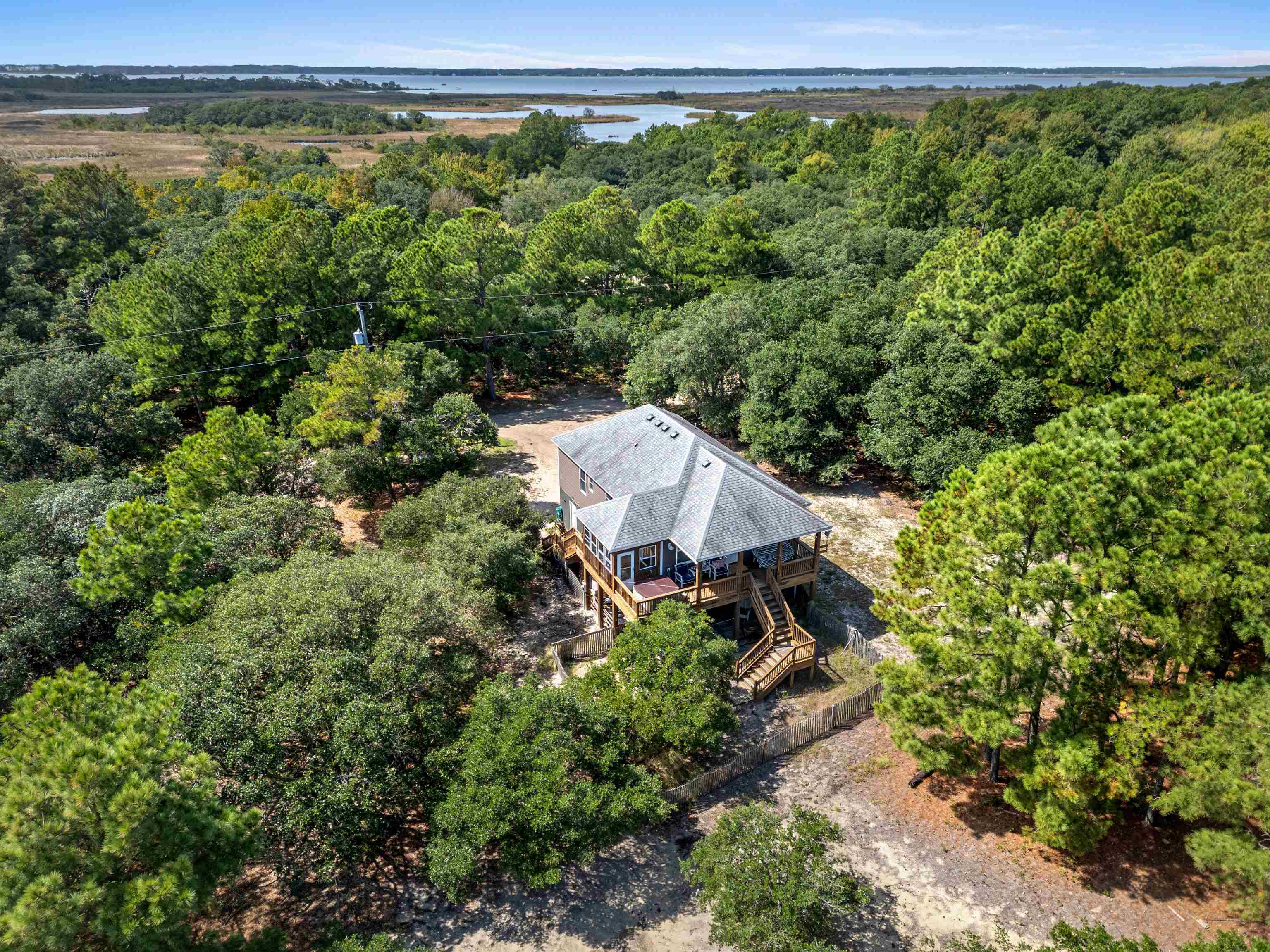 Property Photo: 2013 Sea Gull Road NC 27927