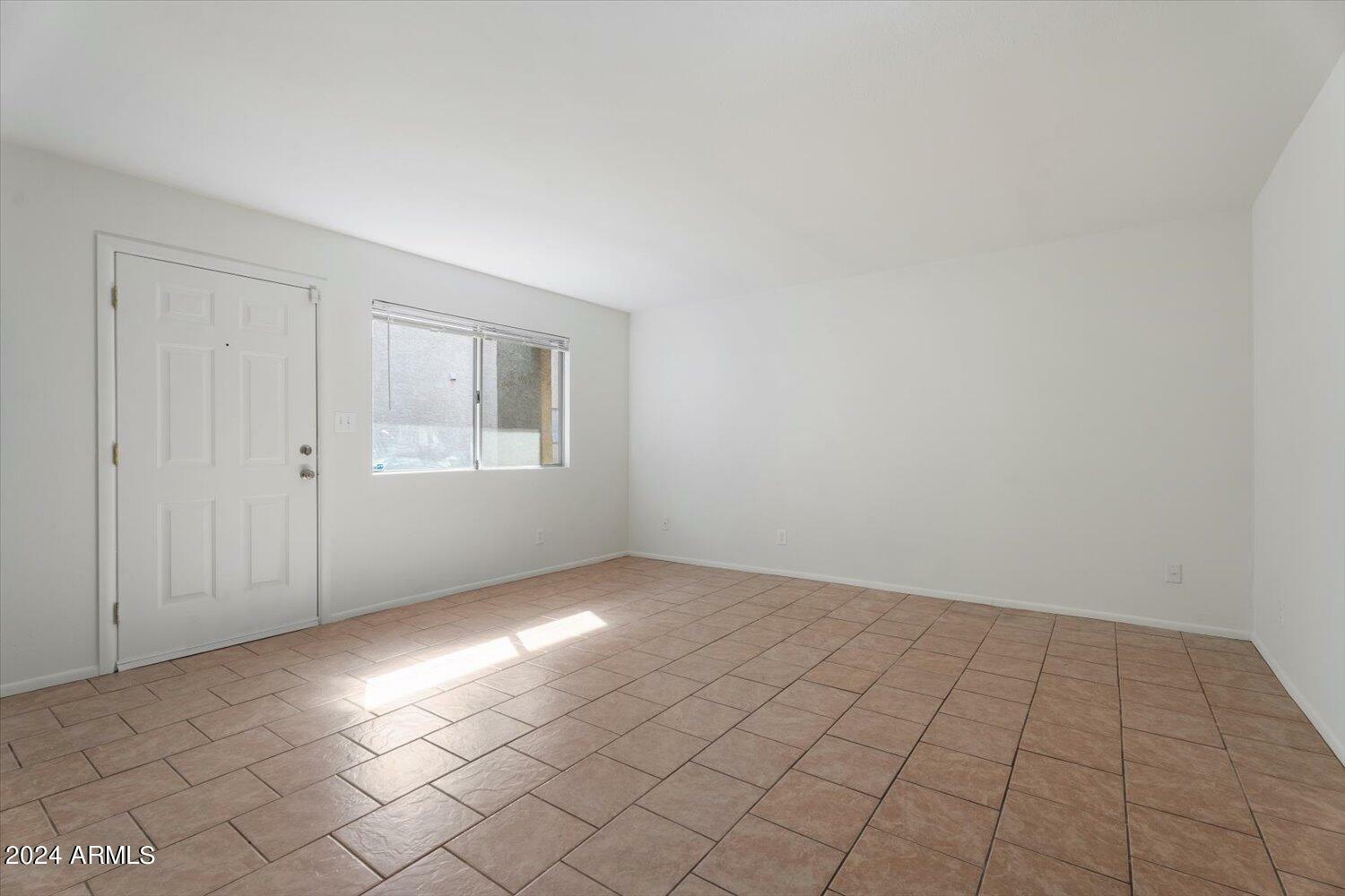 Property Photo:  700 W University Drive 132  AZ 85281 