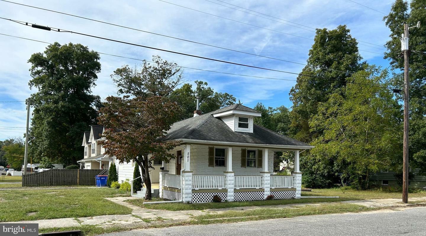 Property Photo:  501 W Race Street  NJ 08332 