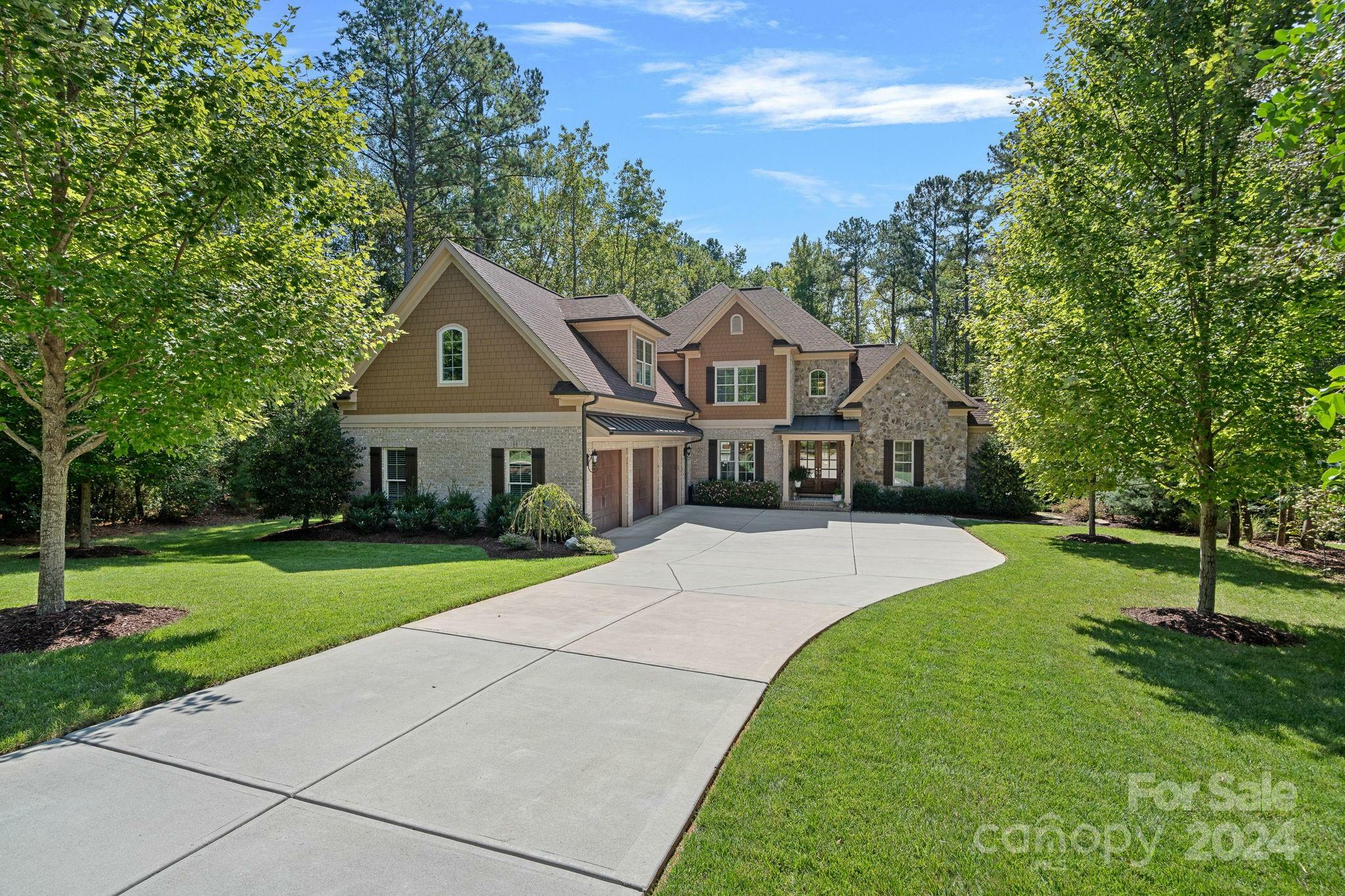 Property Photo:  4573 Firethorn Court  NC 28037 