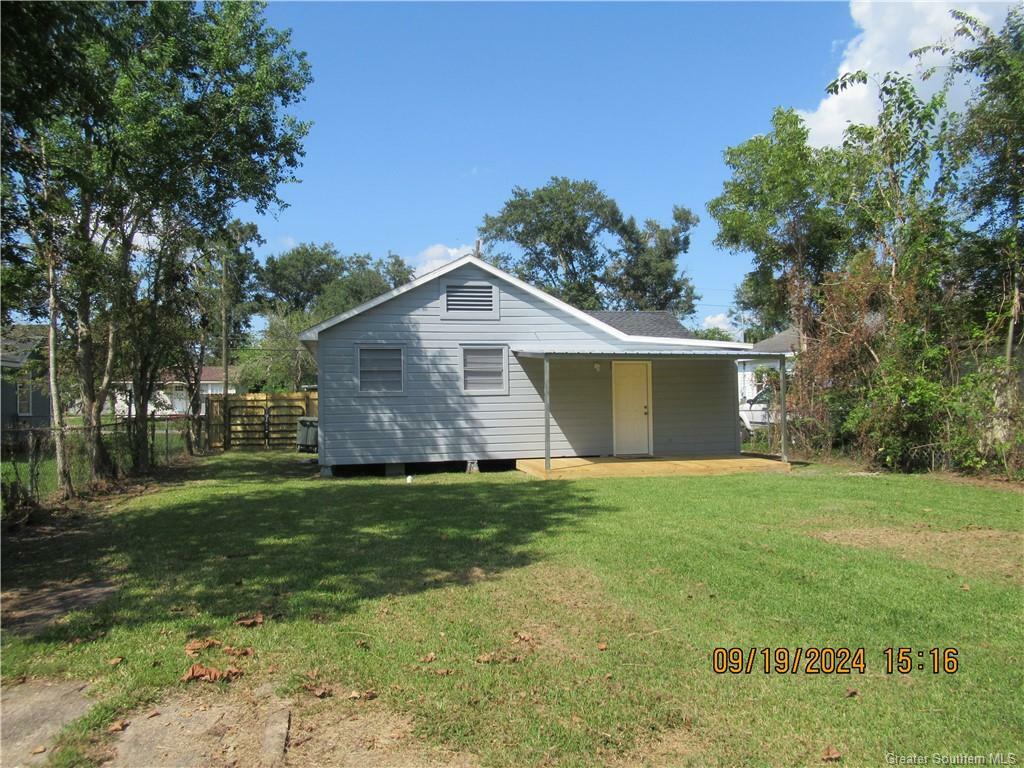 Property Photo:  816 18th Street  LA 70601 