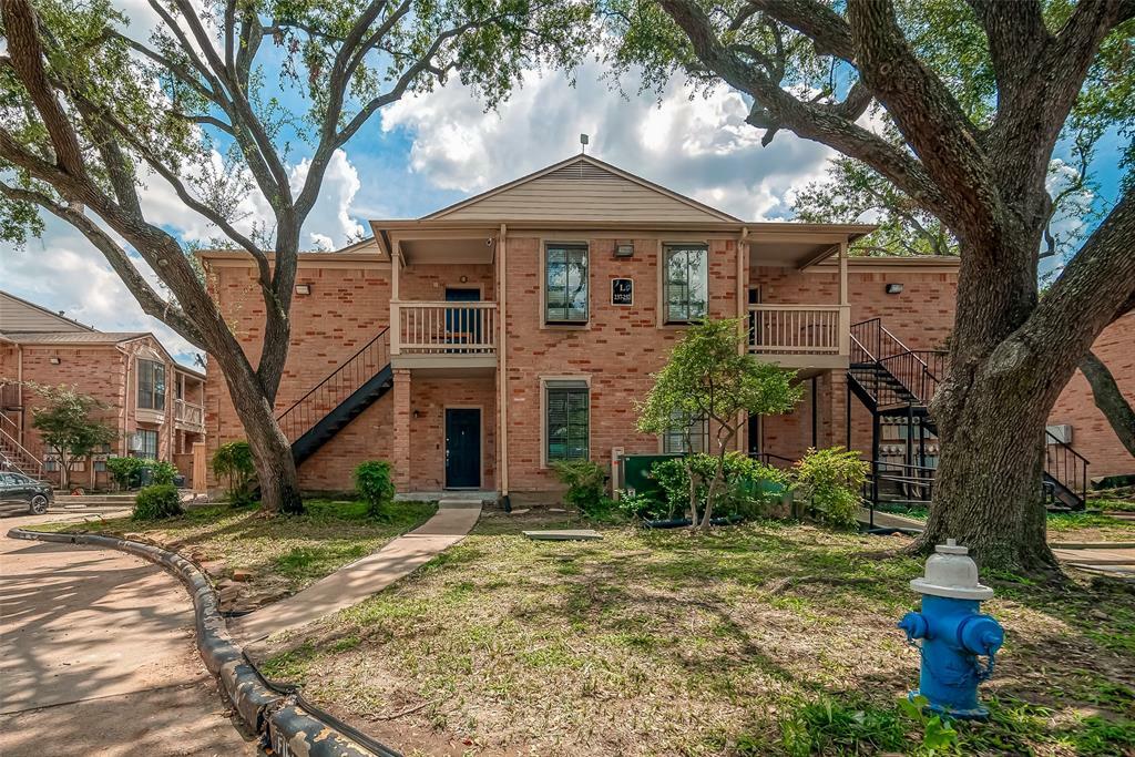 Property Photo:  2255 Braeswood Park Drive 243  TX 77030 