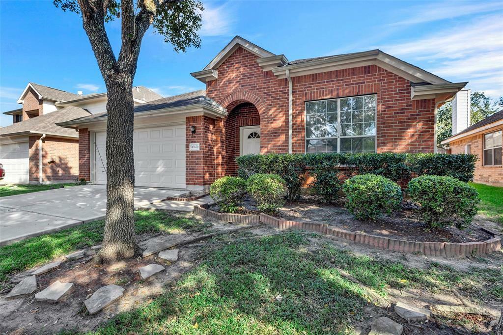 Property Photo:  10626 Acacia Forest Trail  TX 77089 