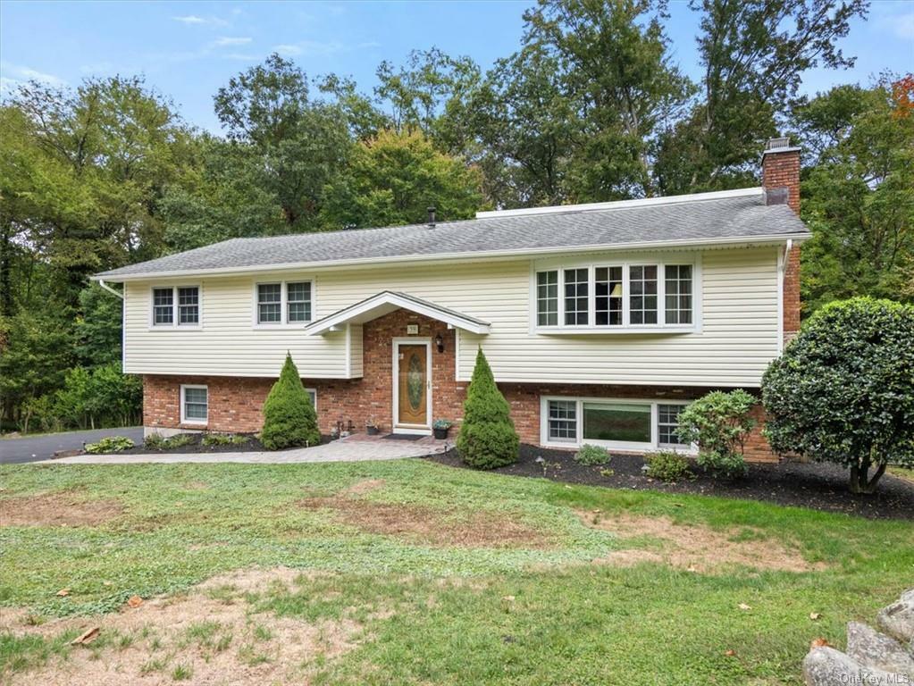 Property Photo:  39 Paul Court  NY 10965 