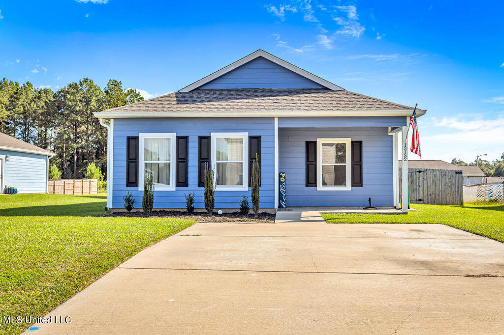 Property Photo: 13132 Tracewood Drive MS 39503