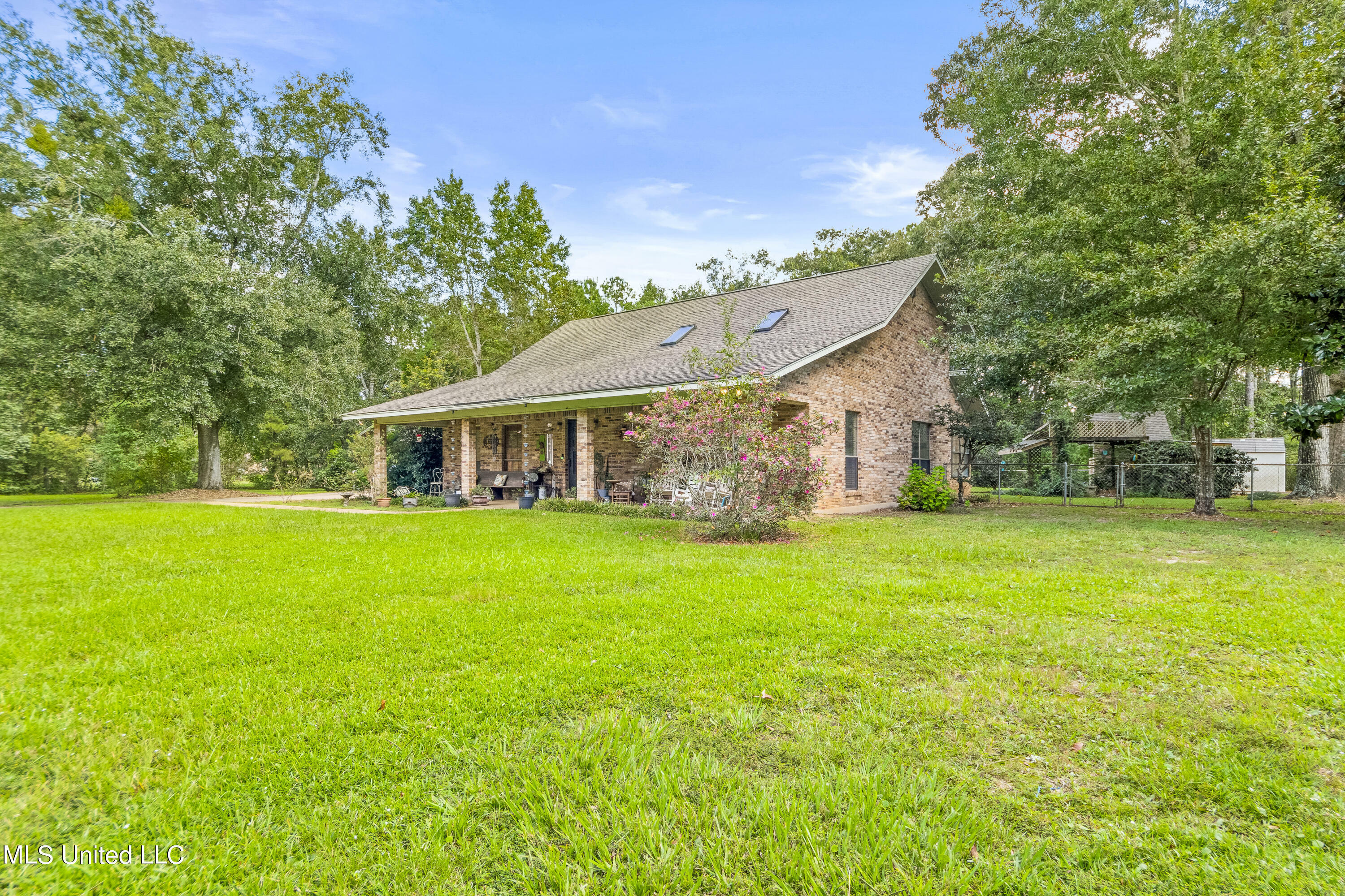 Property Photo:  12144 Shorecrest Road  MS 39532 