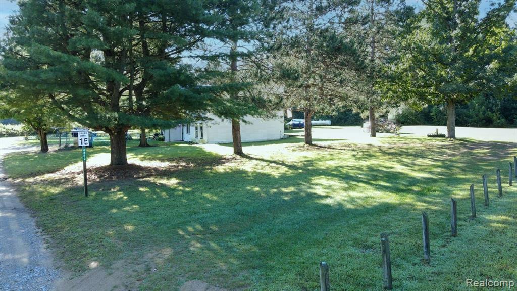 4802 Mayville Road  Silverwood MI 48760 9400 photo