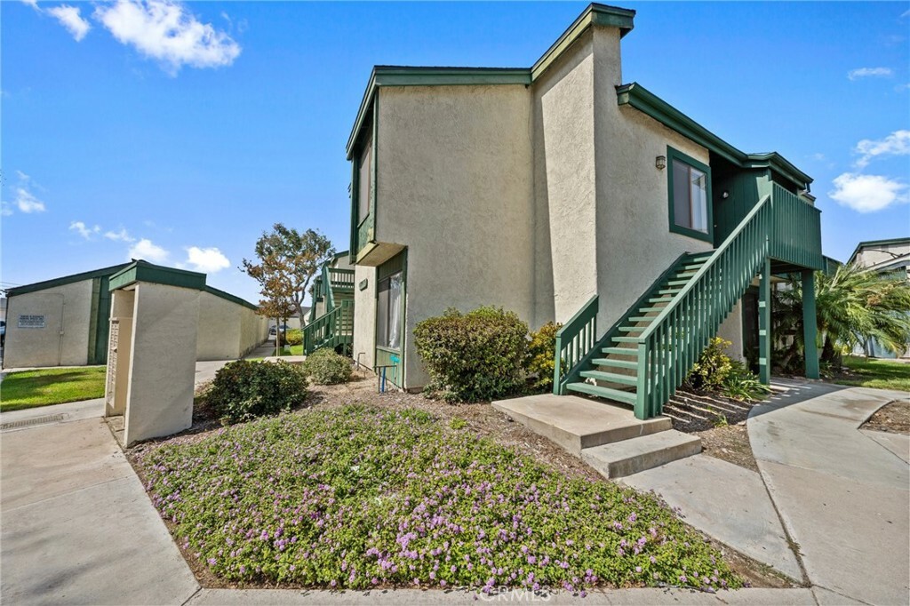 Property Photo:  12705 Detra Lane 44  CA 92840 