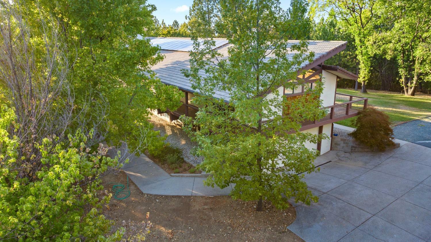 Property Photo: 14070 Cartwright Way CA 95959