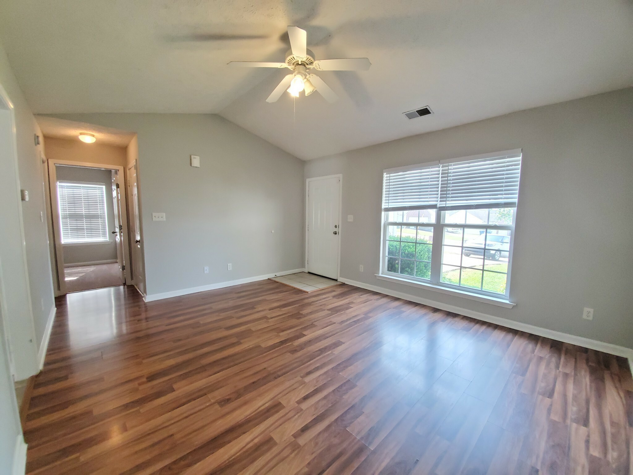 Property Photo:  823 Neptune Ct  TN 37167 